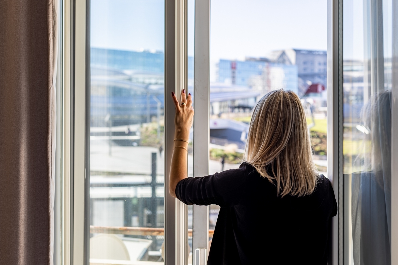 Vue de la chambre d'hôtel sur la gare de Rennes